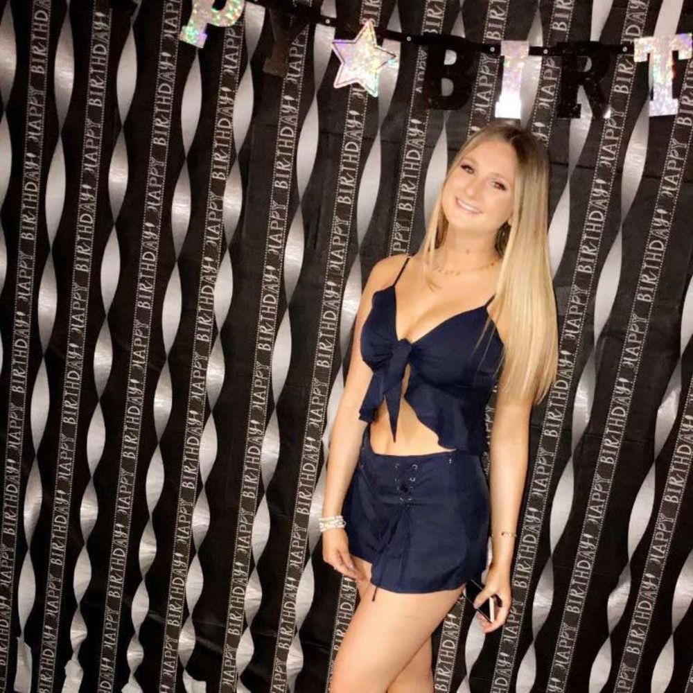 Meet your Posher, Tori